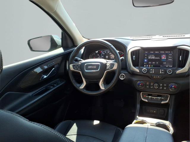 Used 2023 GMC Terrain Denali w/ Denali Premium Package AWD/4WD image 9