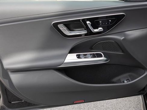 New 2026 Mercedes-Benz E 350 4MATIC Sedan image 14
