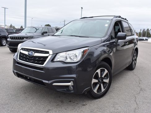 Used 2017 Subaru Forester 2.5i Premium image 5