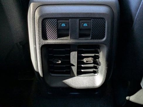 New 2025 Ford Bronco Badlands image 15