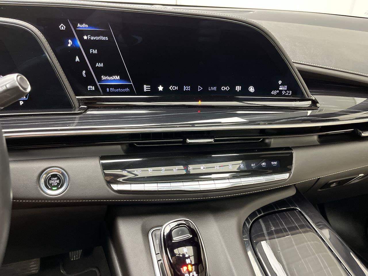 Certified 2023 Cadillac Escalade Sport w/ LPO, ONYX Package AWD/4WD image 20