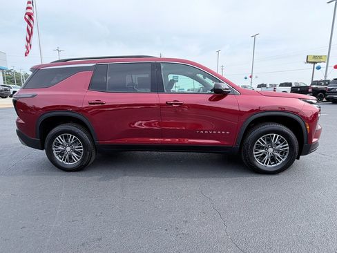 New 2026 Chevrolet Traverse LT FWD image 4
