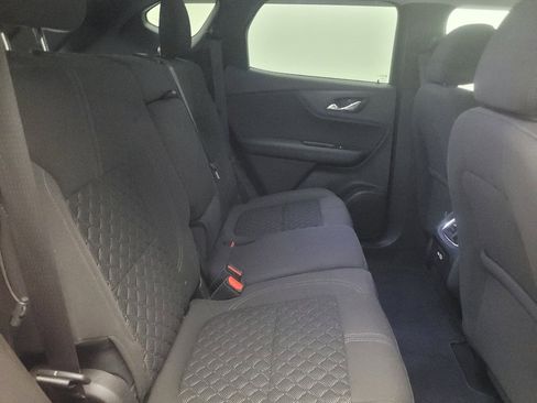 Used 2019 Chevrolet Blazer LT FWD image 19
