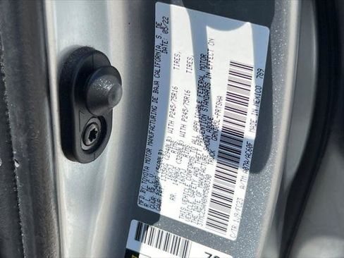 Certified 2022 Toyota Tacoma SR5 w/ Technology Package AWD/4WD image 31