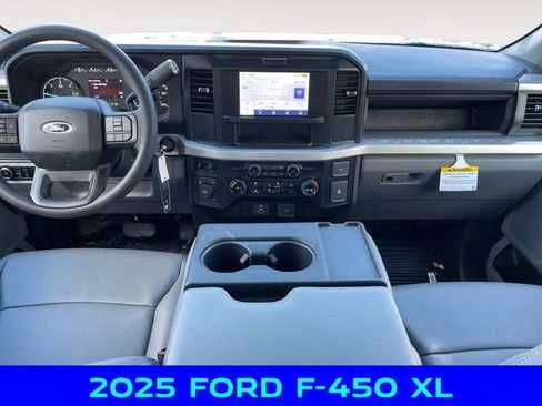 New 2025 Ford F450 XL w/ XL Chrome Package image 9