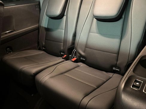 New 2025 Mercedes-Benz GLS 450 4MATIC image 28