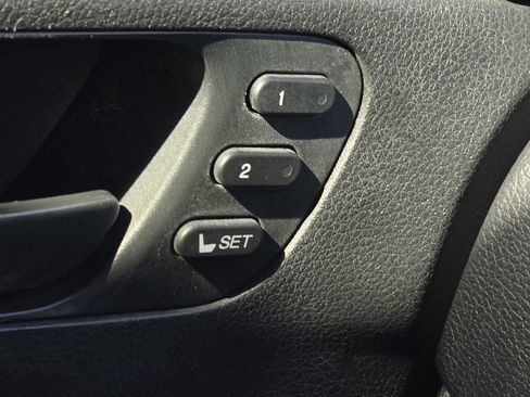 Used 2024 Honda Passport EX-L image 13