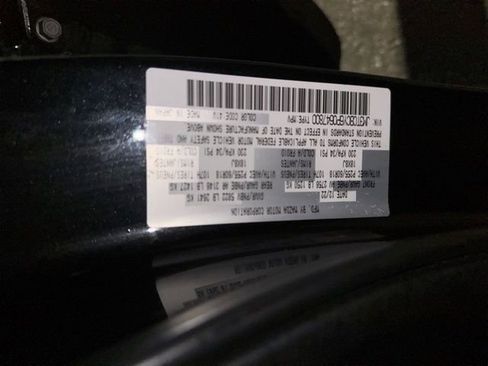 Used 2023 MAZDA CX-9 Touring image 17