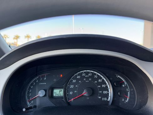 Used 2014 Toyota Sienna LE image 10