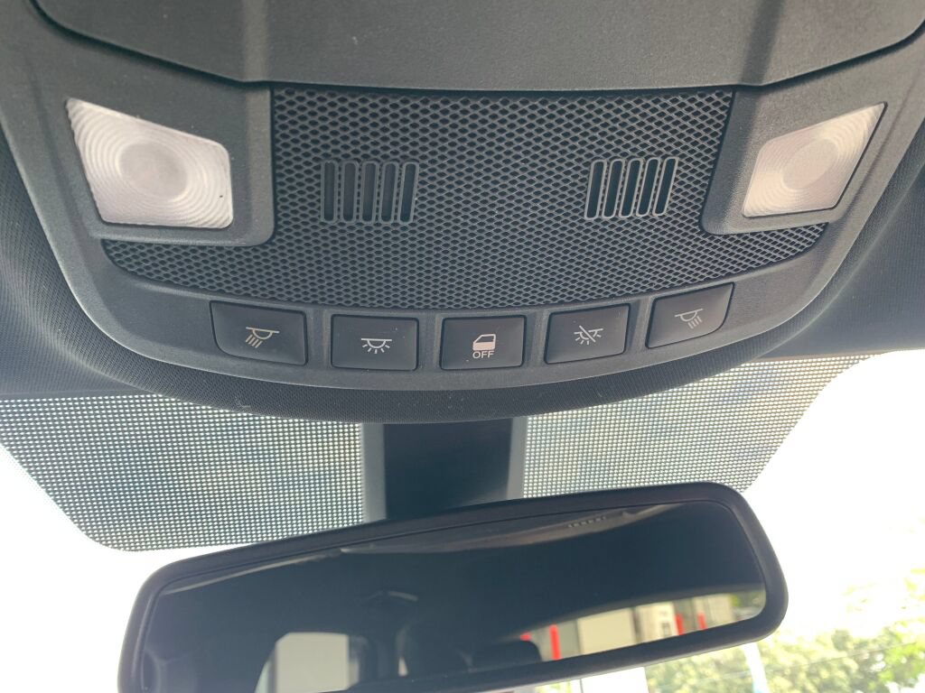 Used 2015 Lincoln MKC FWD w/ Equipment Group 101A Select image 26