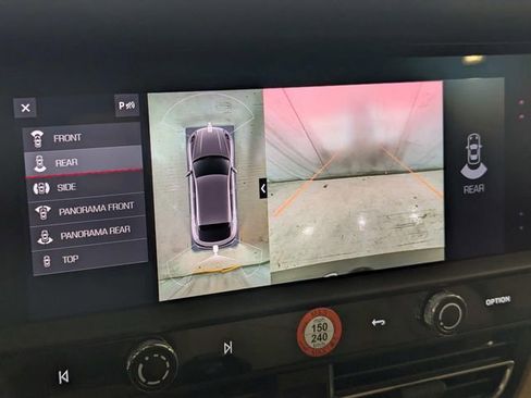 New 2026 Porsche Macan S image 6