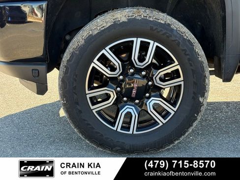 Used 2022 GMC Sierra 2500 AT4 w/ AT4 Preferred Package image 34