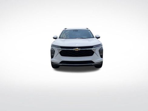 Used 2024 Chevrolet Trax LT w/ Driver Confidence Package FWD image 8