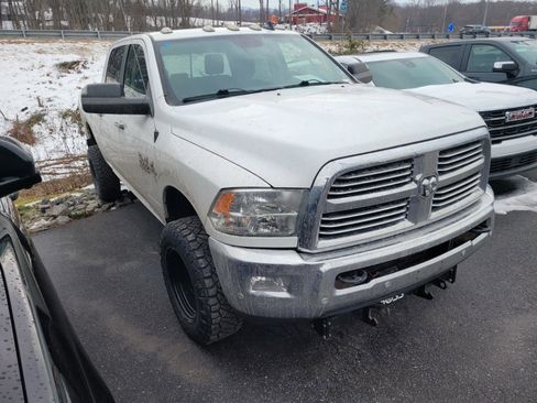 Used 2018 RAM 2500 Big Horn image 3