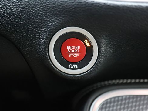 Used 2017 Dodge Challenger SRT Hellcat image 26