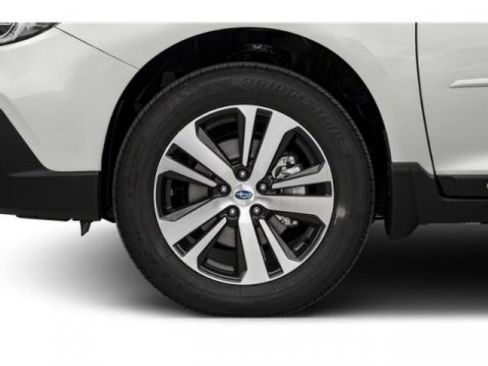 Used 2019 Subaru Outback 2.5i Limited image 11