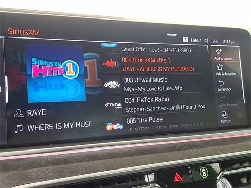 Used 2022 BMW X5 xDrive40i w/ Premium Package image 3