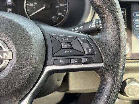 Used 2023 Nissan Kicks SV image 23