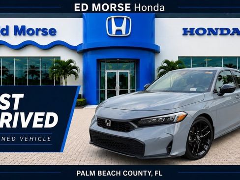 Used 2025 Honda Civic Sport image 1