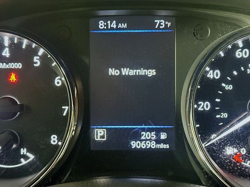 Used 2019 Nissan Rogue SV w/ Premium Package image 18