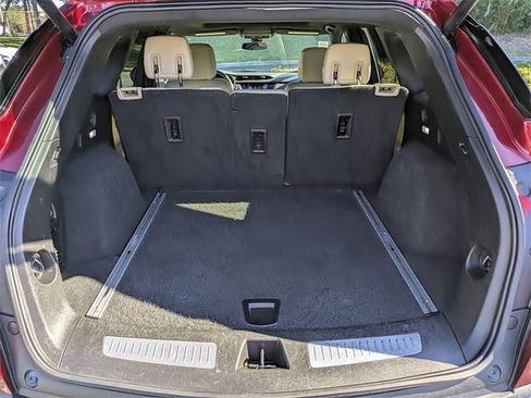 Used 2017 Cadillac XT5 Premium Luxury w/ LPO, Wheel Lock Package image 12