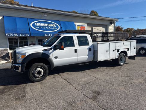 Used 2013 Ford F450 XL w/ PWR Equipment Group RWD image 2