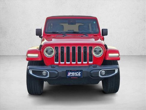 Used 2021 Jeep Wrangler Unlimited Sahara w/ Cold Weather Group AWD/4WD image 2