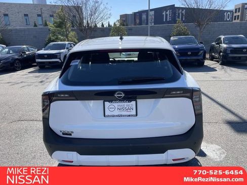 New 2026 Nissan Kicks S image 3