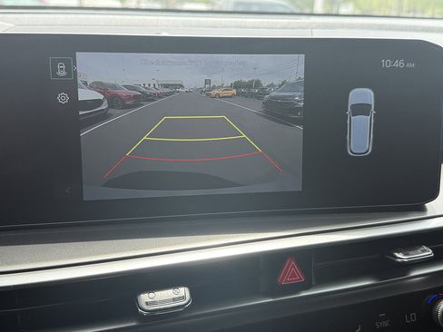 Used 2025 Kia Sorento S w/ Panoramic Sunroof Package FWD image 14