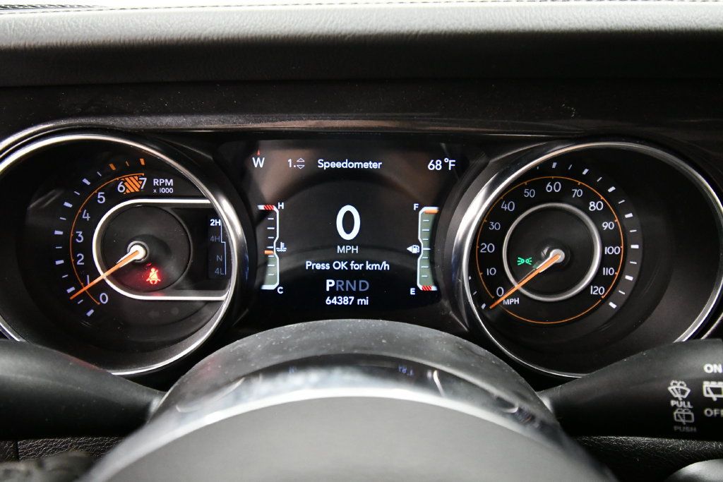 Used 2021 Jeep Wrangler Unlimited Sahara AWD/4WD image 22