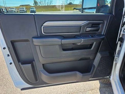 New 2025 RAM 3500 Tradesman image 10