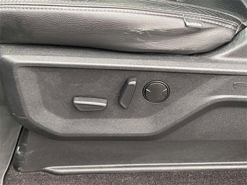 Used 2022 Ford F150 XLT w/ Equipment Group 302A High image 17