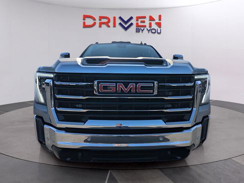 New 2026 GMC Sierra 2500 SLT w/ SLT Premium Package image 6