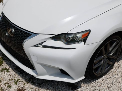 Used 2015 Lexus IS 250 w/ F-Sport Package RWD image 22