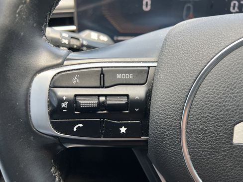 Used 2025 Kia K5 GT-Line w/ GT-Line Premium Package FWD image 25