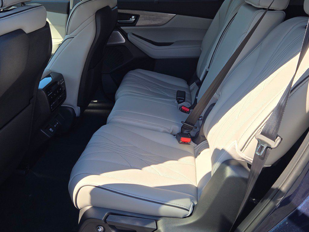 New 2026 Acura MDX w/ Advance Package AWD/4WD image 25