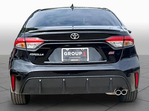 Used 2025 Toyota Corolla SE FWD image 5