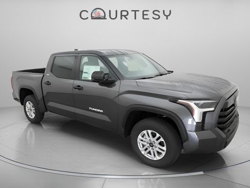 New 2025 Toyota Tundra SR5 image 27