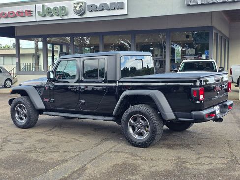 Used 2022 Jeep Gladiator Rubicon w/ Cold Weather Group AWD/4WD image 34