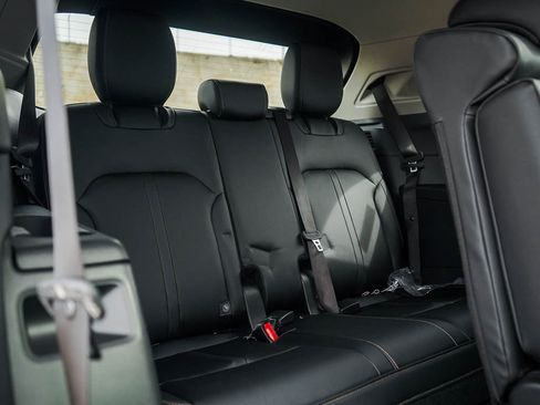 New 2026 MAZDA CX-90 3.3 Turbo w/ Premium Sport Pkg AWD/4WD image 13