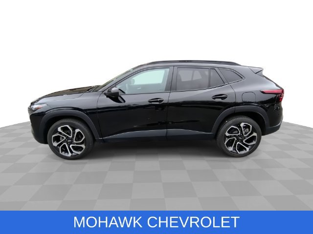 Certified 2024 Chevrolet Trax RS w/ Sunroof Package FWD image 6