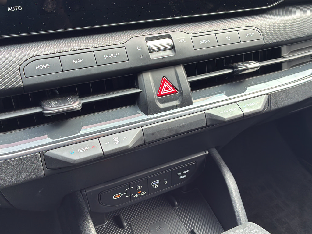Used 2025 Kia K4 EX FWD image 28