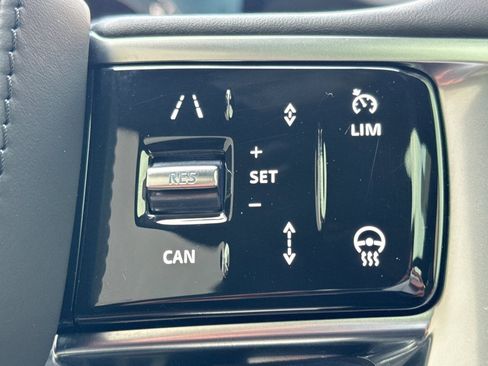 Certified 2023 Land Rover Range Rover SE image 29