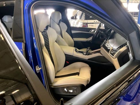Used 2022 BMW X6 M w/ Competition Package image 9