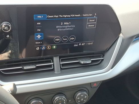 New 2026 Chevrolet Trax LS w/ LS Convenience Package FWD image 8