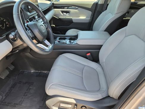 Used 2023 Honda Pilot EX-L image 17