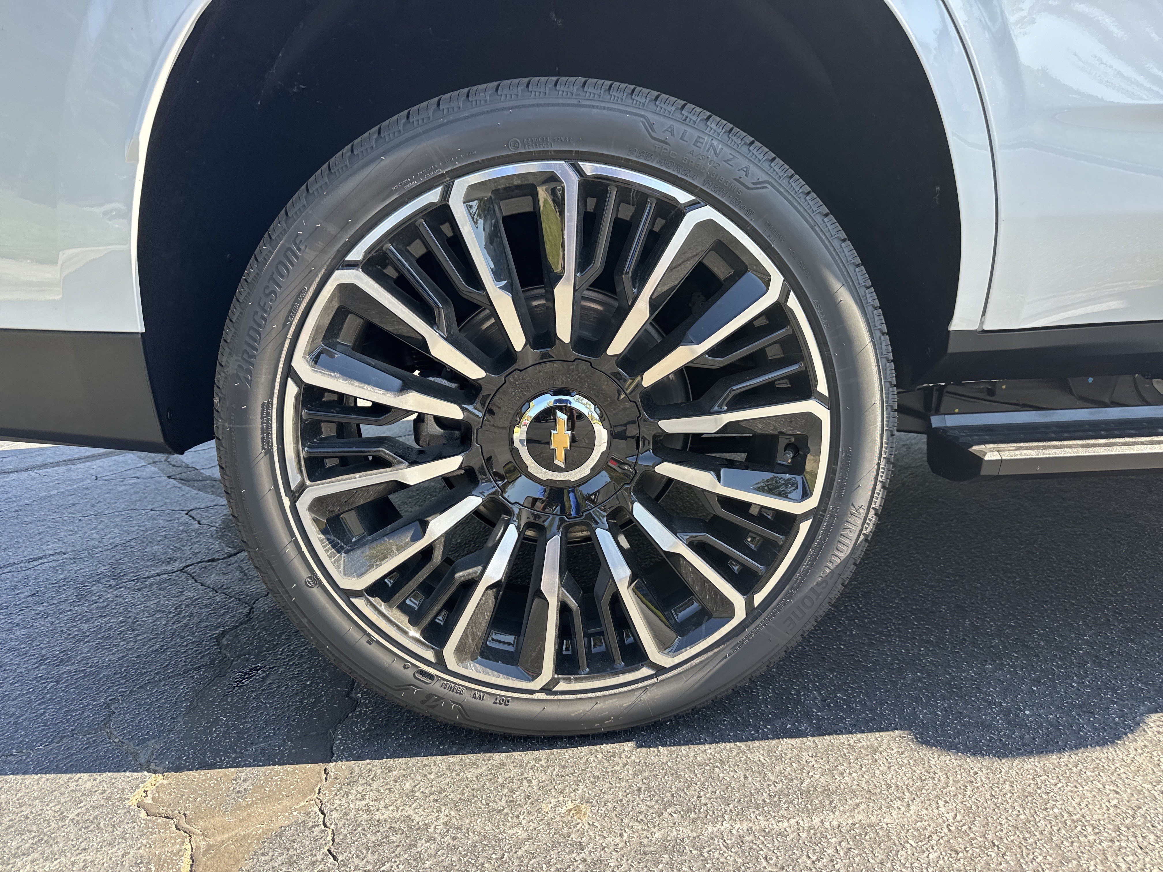 New 2027 Chevrolet Tahoe High Country AWD/4WD image 19