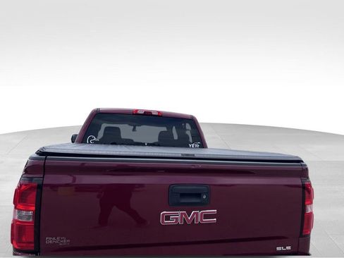 Used 2015 GMC Sierra 1500 SLE w/ SLE Value Package AWD/4WD image 7