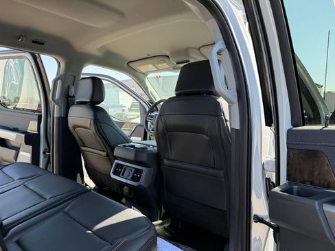 New 2026 Ford F350 4x4 Crew Cab DRW Super Duty image 22