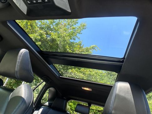 Used 2021 Toyota RAV4 XSE AWD/4WD image 22